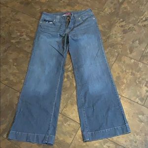 Levi wide Leg Jeans